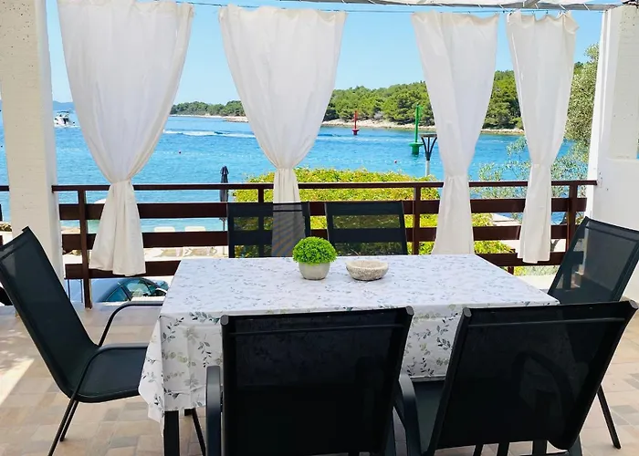 펜션 Zdrelac Guest House Ždrelac