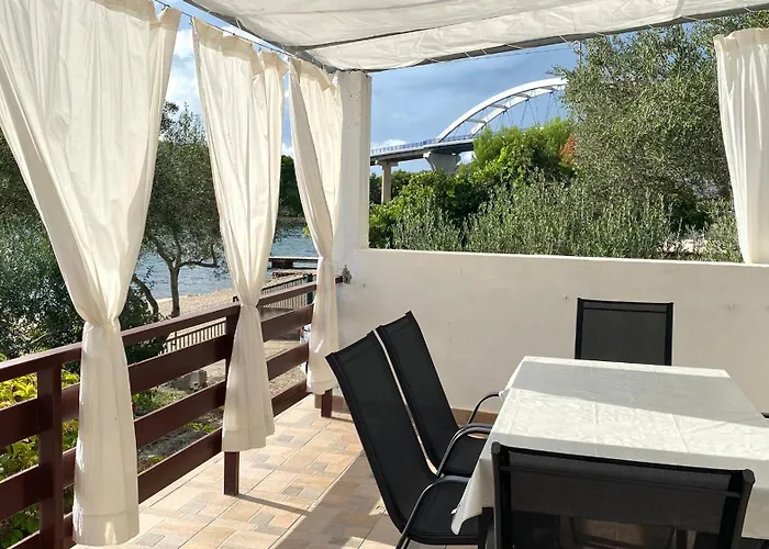 Zdrelac Guest House 펜션